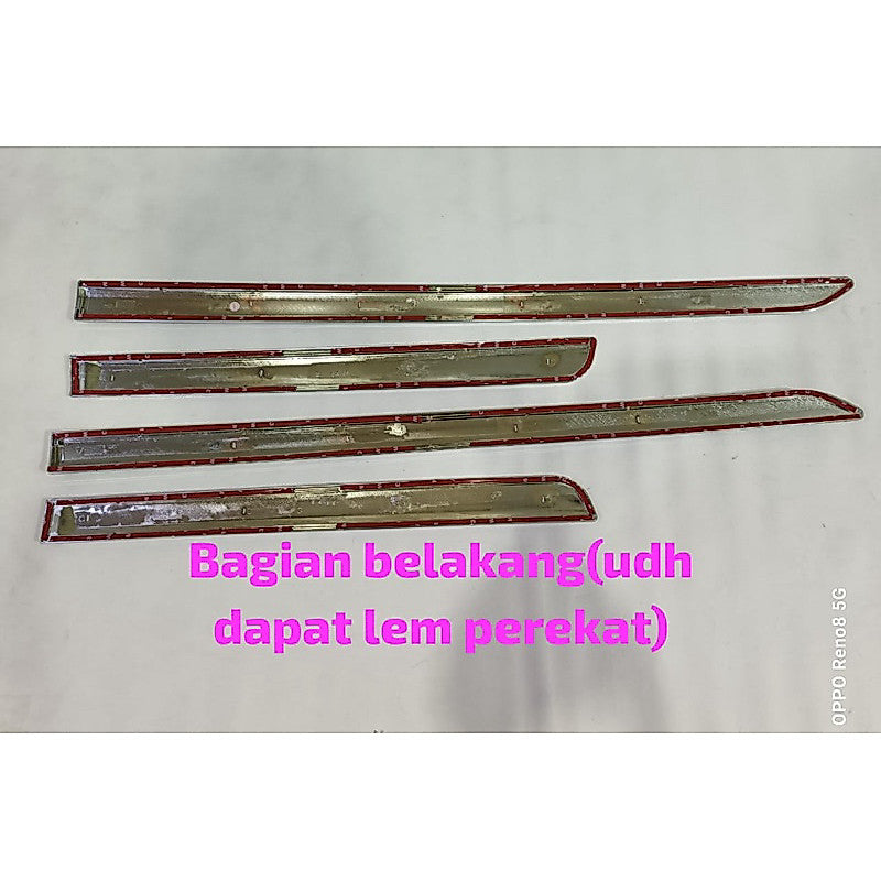 List Body List Pintu Samping Innova Reborn Chrome Hitam Doff 2016 2017 2018 2019 2020 2021 2022 2023 2024